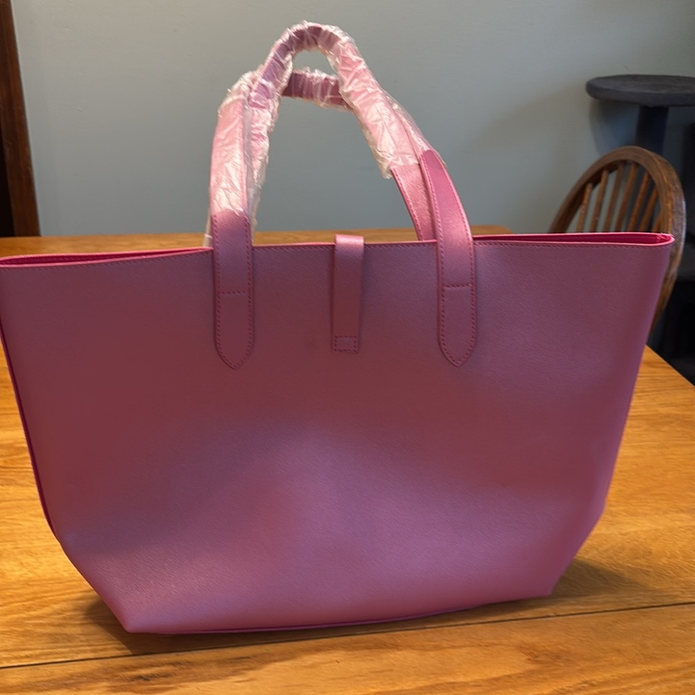 Juicy Couture Pink Tote with Matching Pouch and Zip Wallet. No dust bunnies. - Picture 9 of 15
